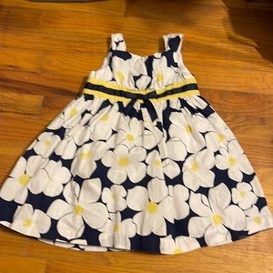 Maggie & Zoe flower dress
